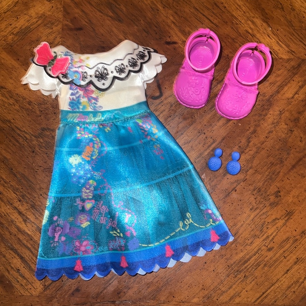 ✅ Mirabel Doll Outfit Only
